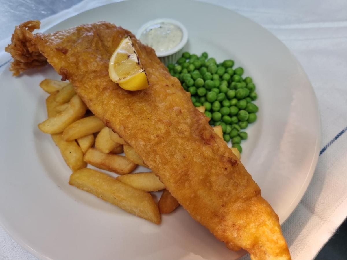 The Pelican Inn Stapleford  エクステリア 写真