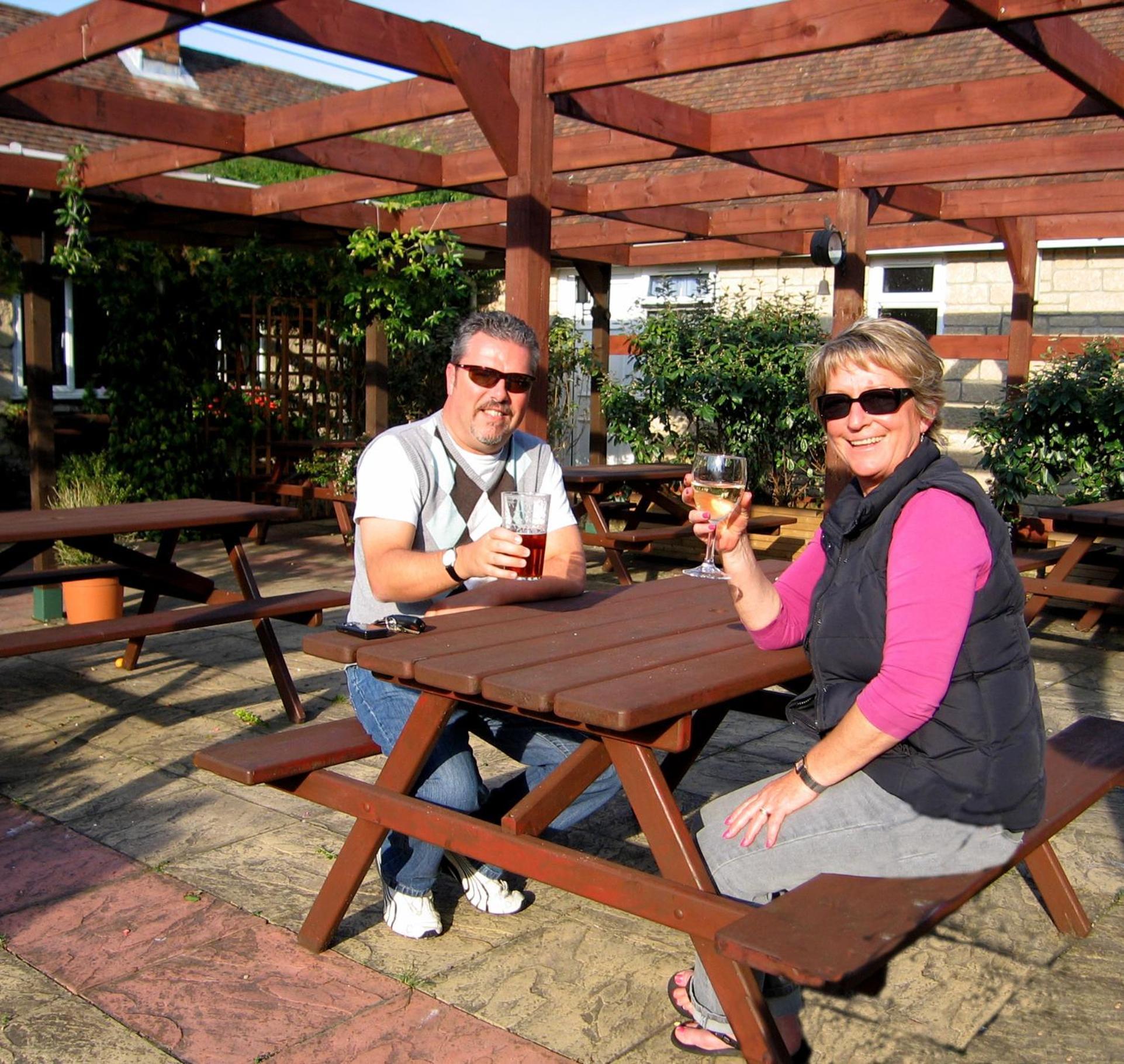 The Pelican Inn Stapleford  エクステリア 写真